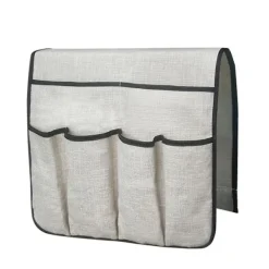 Soffor>Denna förvaringsväska för soffans armstöd har 6 fack och kan användas för att förvara fjärrkontroller eller som en tidningsförvaringsväska på armstödet på en soffstol. | Fyndiq