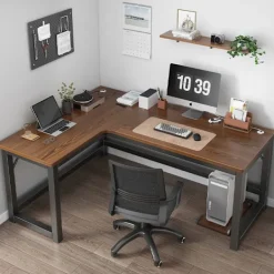 Kontorsmöbler>Hörnskrivbord med svarta ben 120x140cm