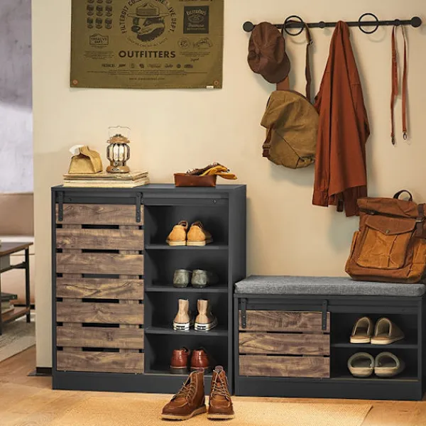 Rootz Living Sideboards>Rootz Modern skänk med skjutdörr - Kommod - Skoskåp - Mångsidig förvaring - Justerbara hyllor - Slitstarkt PB-material - 80cm x 89cm x 35cm