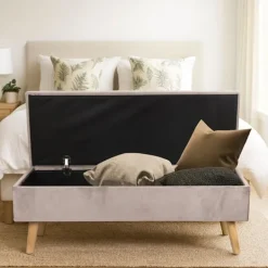 Northix Kistor & Koffertar>Sammetsbänk med förvaring och ben i eukalyptus