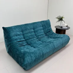 Soffor>Togo Tresitssoffa - Peacock Green - Klar att använda, ergonomisk komfort, dubbla lager skum, premium soft-touch tyg