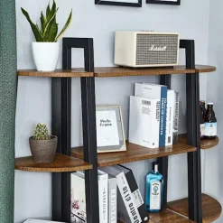 Valora Hyllor><noscript><img width=